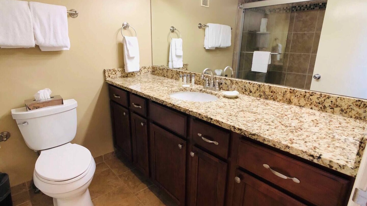 Photo of Bathroom in Acme