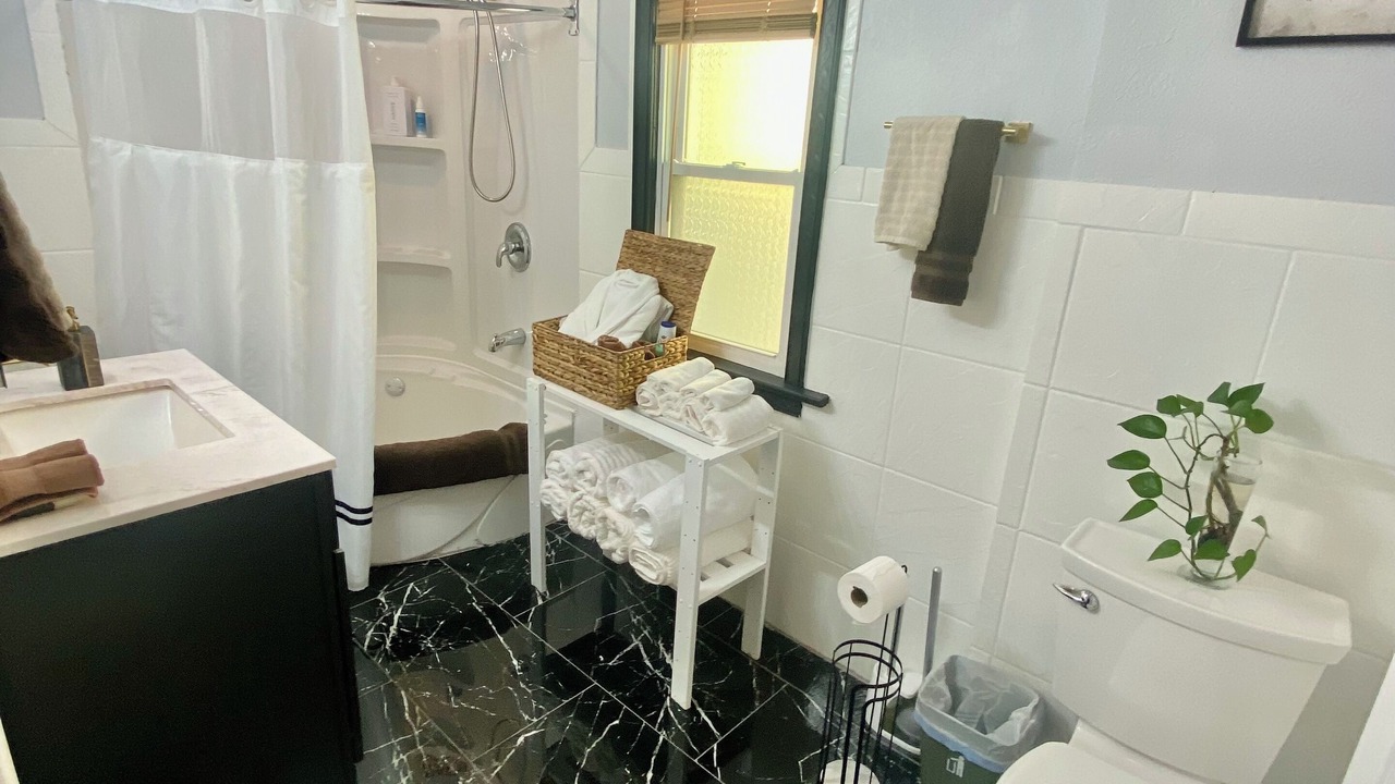Photo of Bathroom in Toledo
