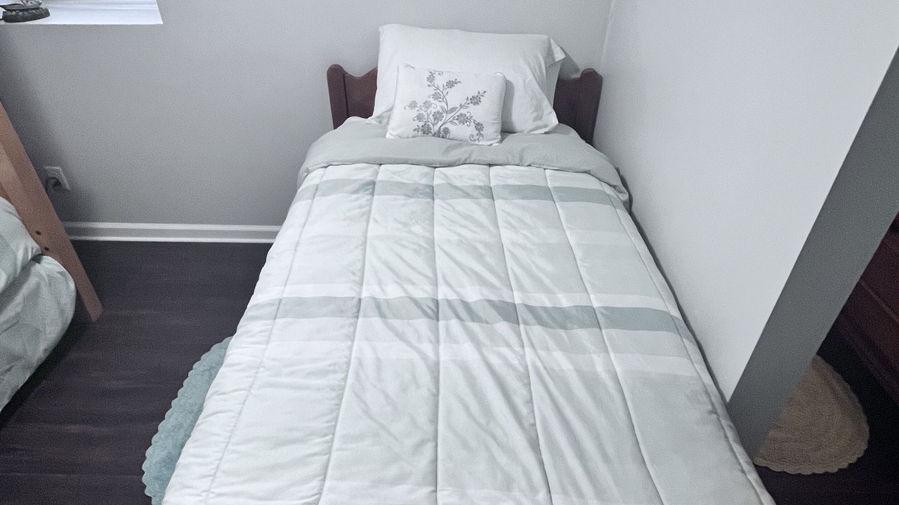 Photo of Bedroom in Sister Lakes