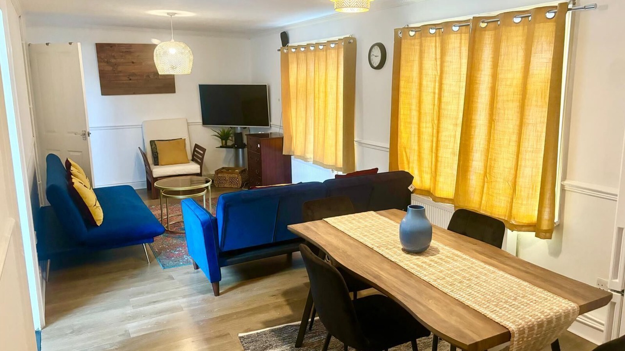 Photo of Livingroom in Cradley