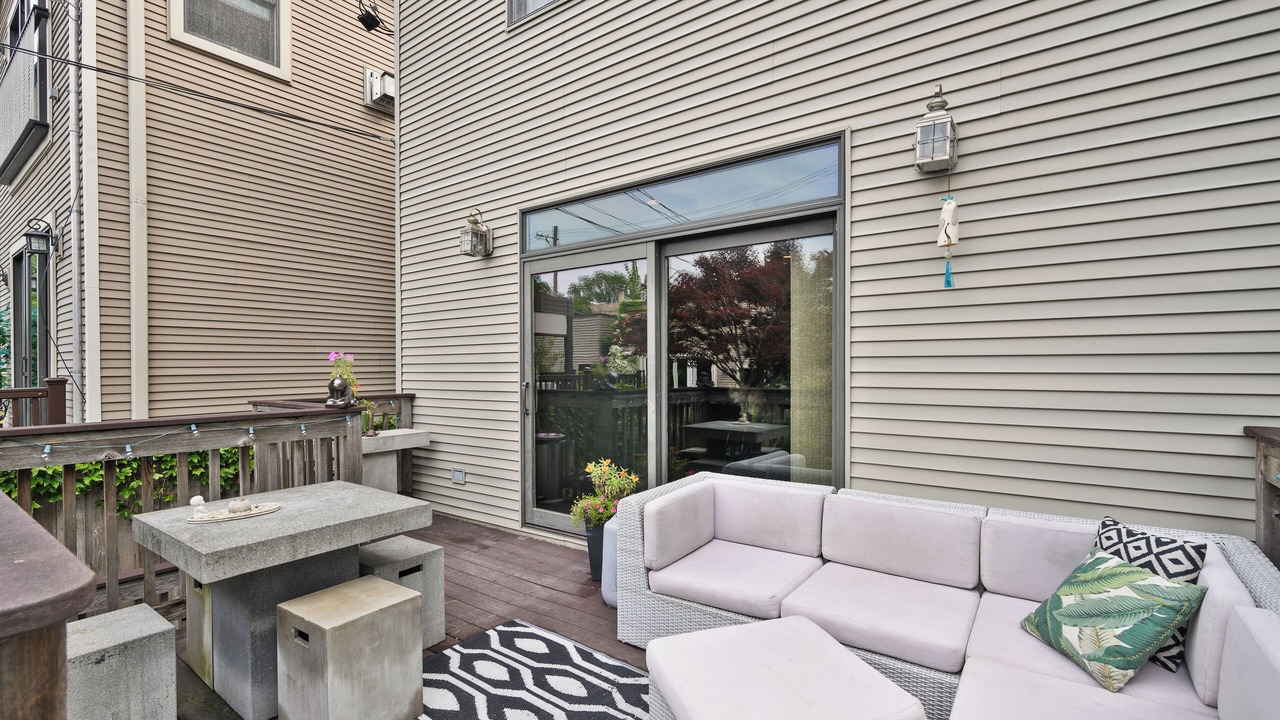 Photo of Patio Balcony in Palmer Square