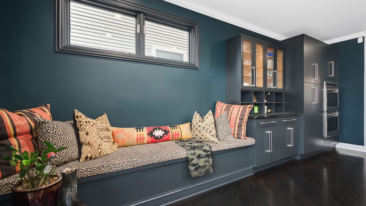 Photo of Livingroom in Palmer Square