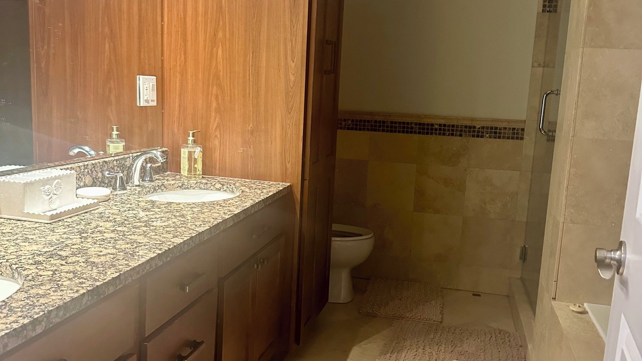 Photo of Bathroom in Kenwood