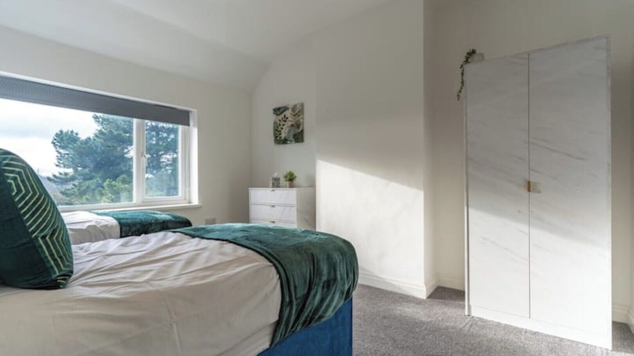 Photo of Bedroom in Oldbury
