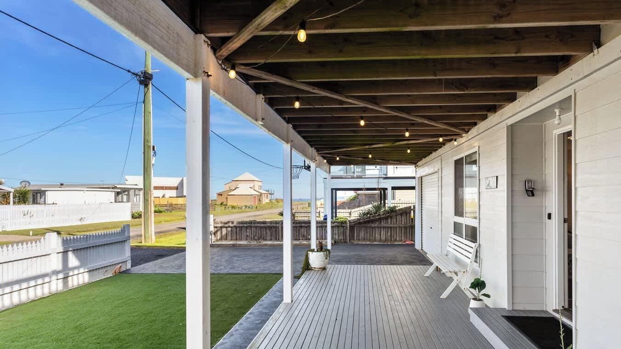 Photo of Patio Balcony in Sunderland Bay