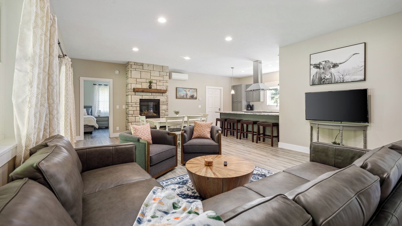 Photo of Livingroom in Cedar