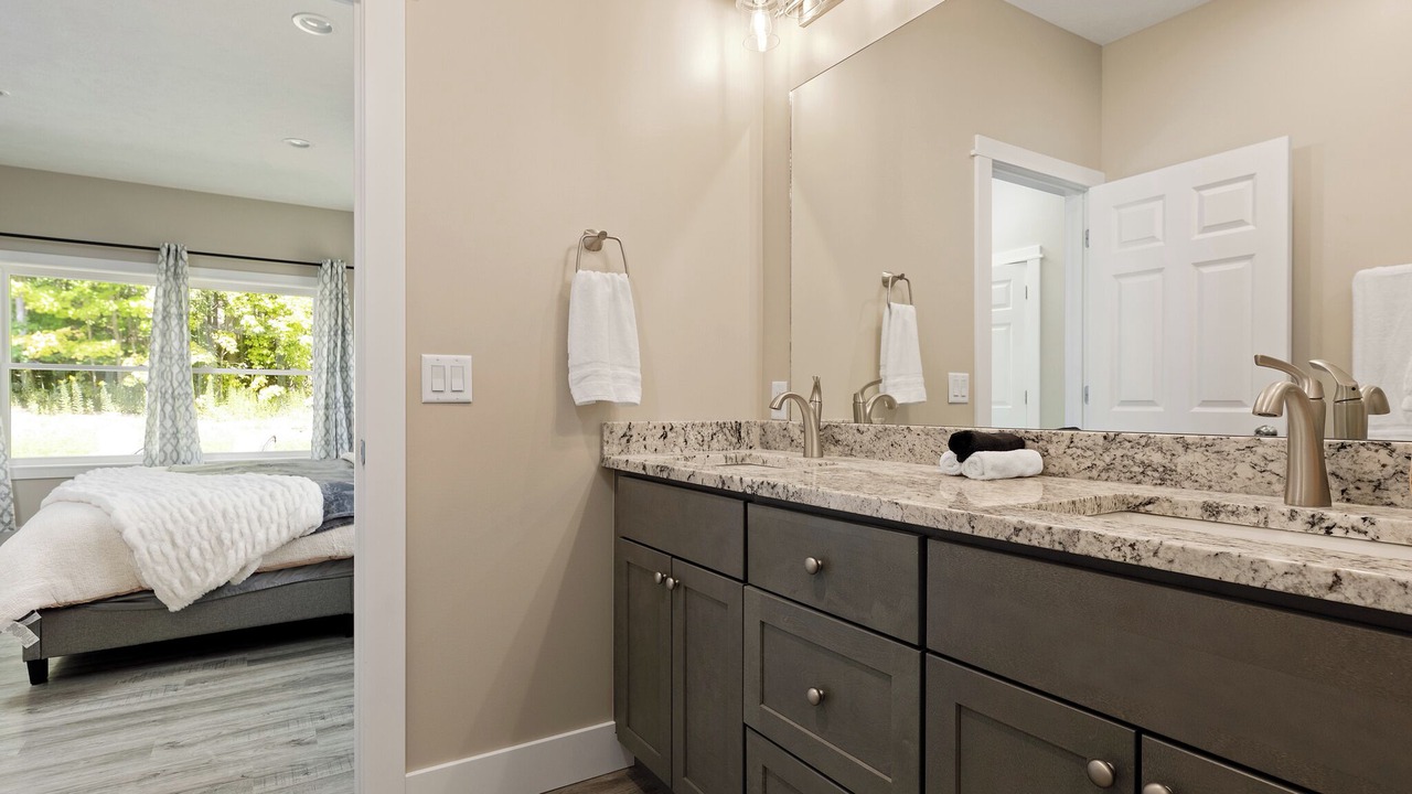 Photo of Bathroom in Cedar