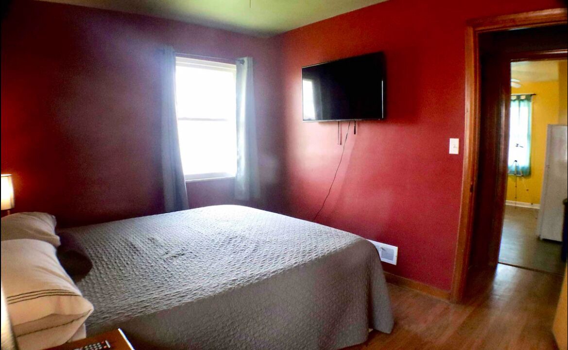 Photo of Bedroom in Toledo