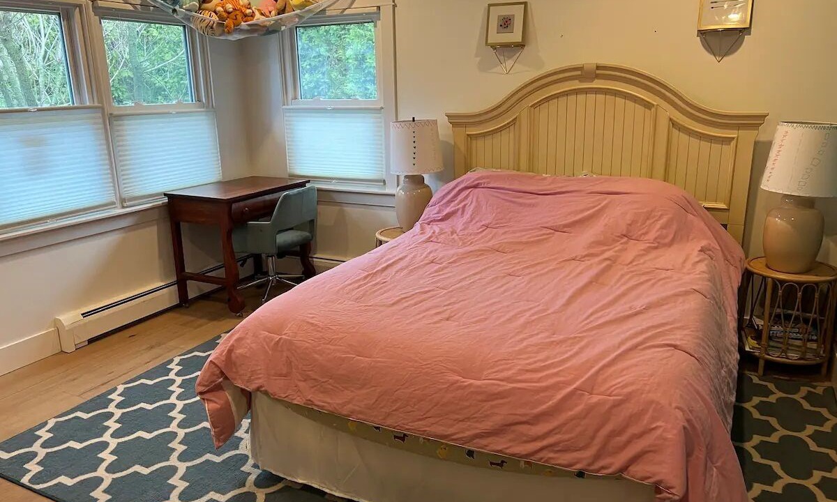 Photo of Bedroom in Greilickville
