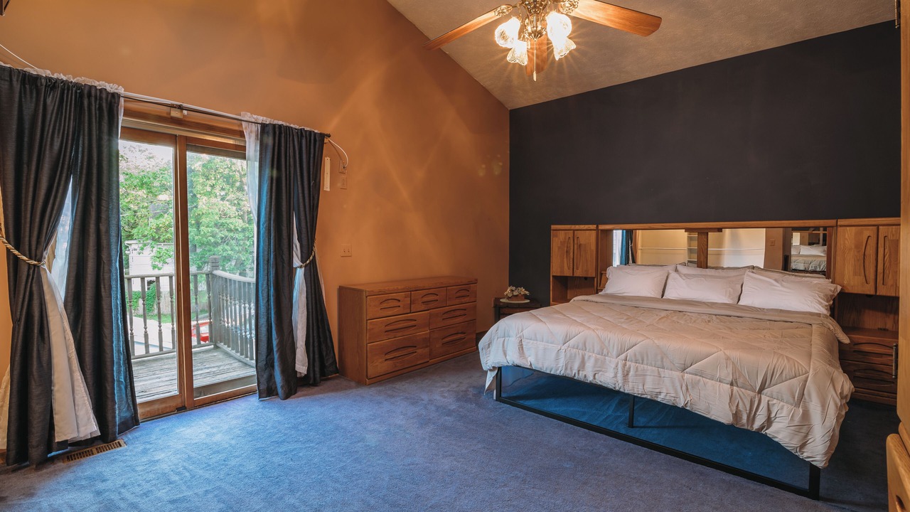 Photo of Bedroom in Michigan City