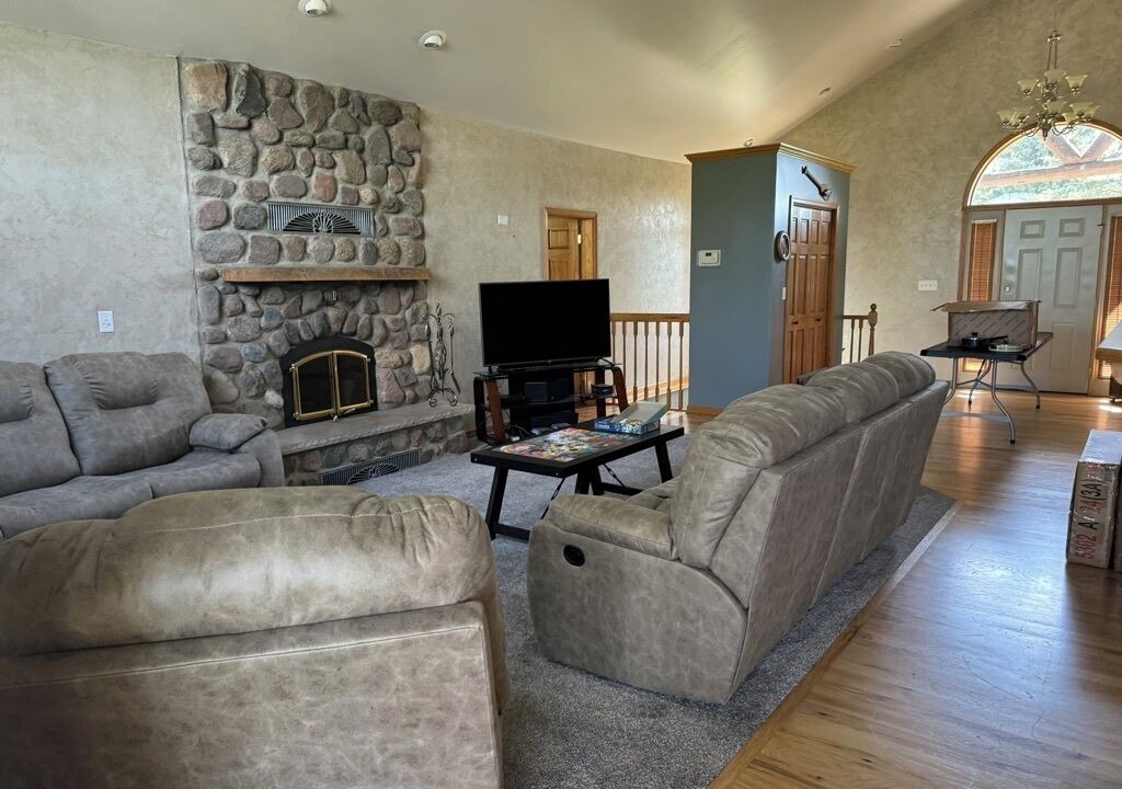 Photo of Livingroom in Beaver