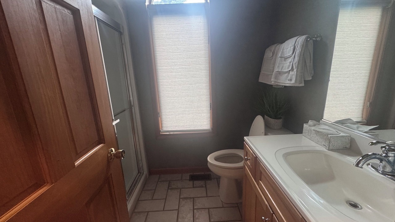 Photo of Bathroom in Beaver
