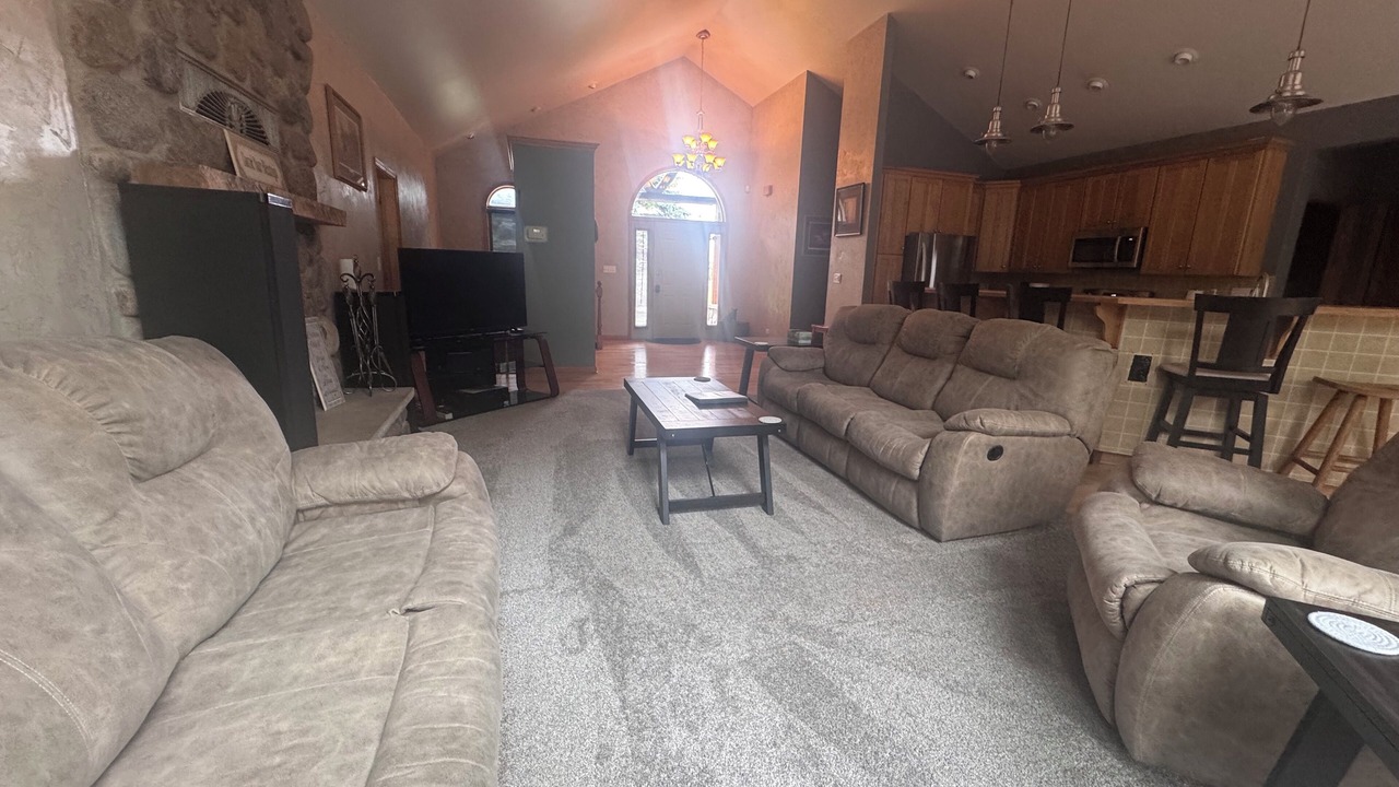 Photo of Livingroom in Beaver