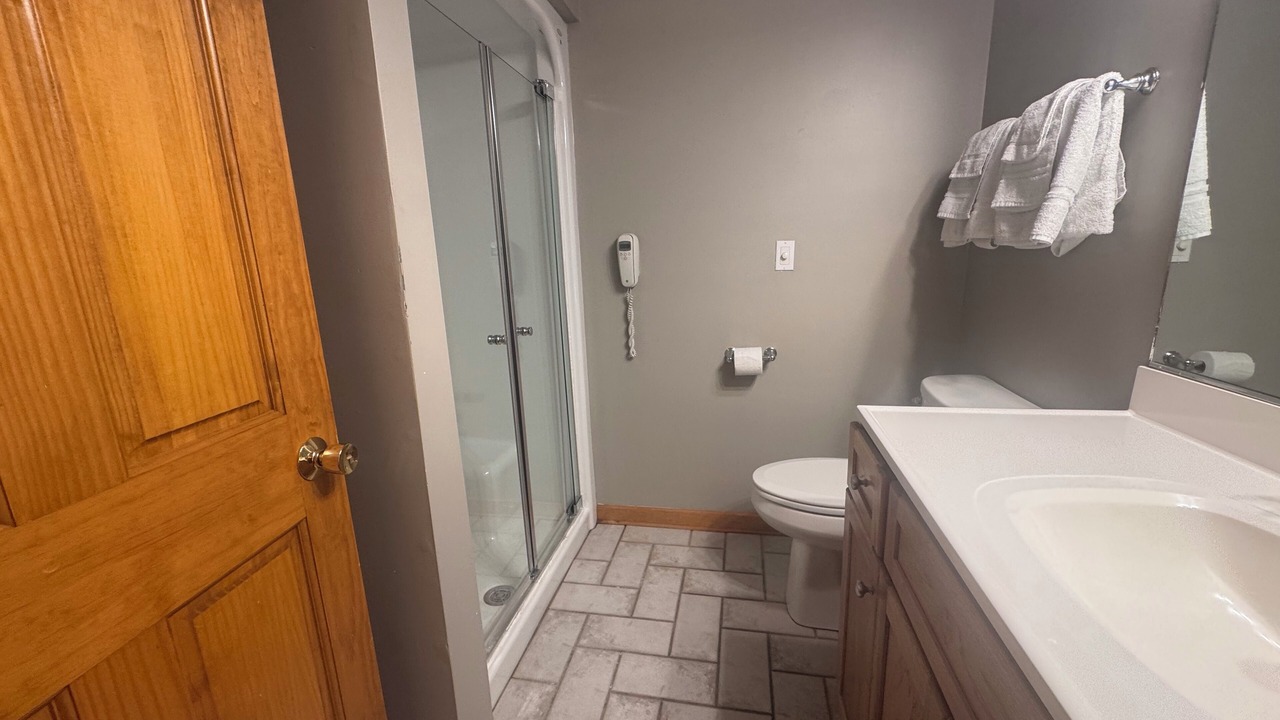 Photo of Bathroom in Beaver