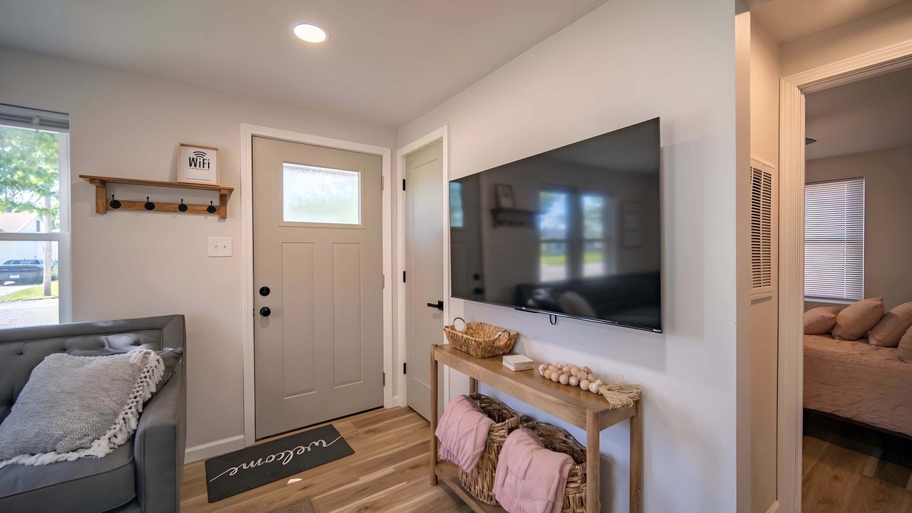 Photo of Livingroom in Michigan City