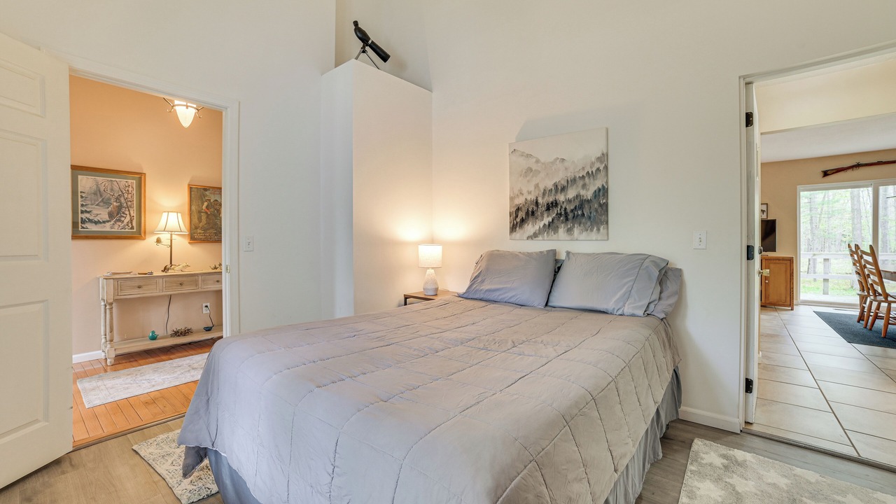 Photo of Bedroom in Kalkaska