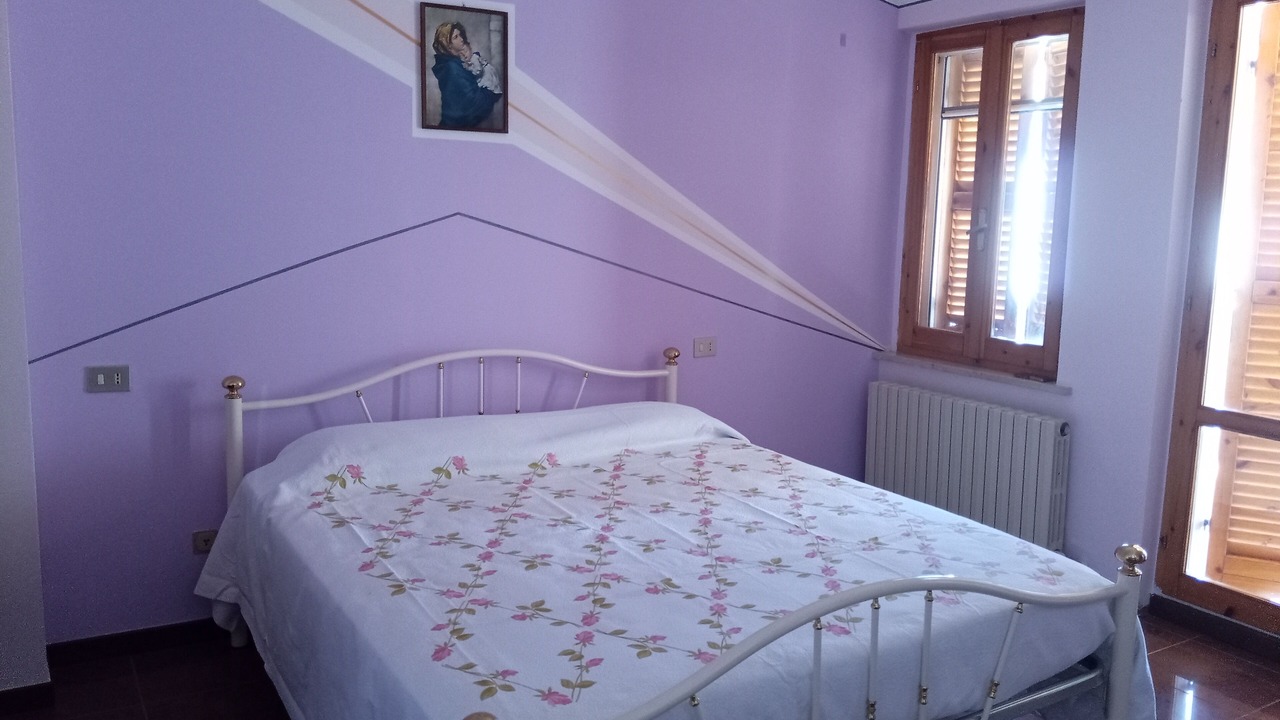 Photo of Bedroom in Montefelcino