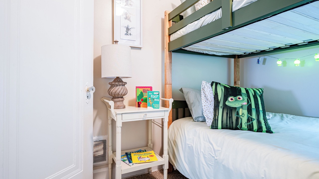 Photo of Bedroom in Toledo