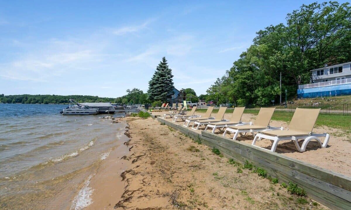 Photo of Outdoor in Mayfield