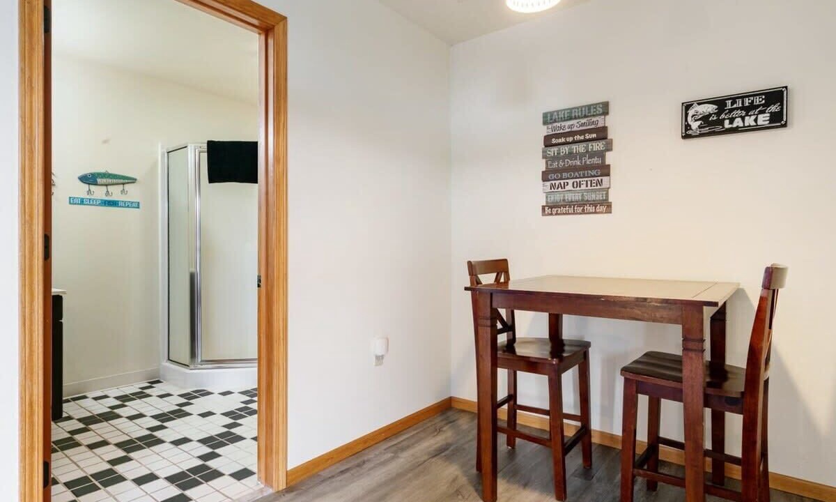 Photo of Bathroom in Mayfield