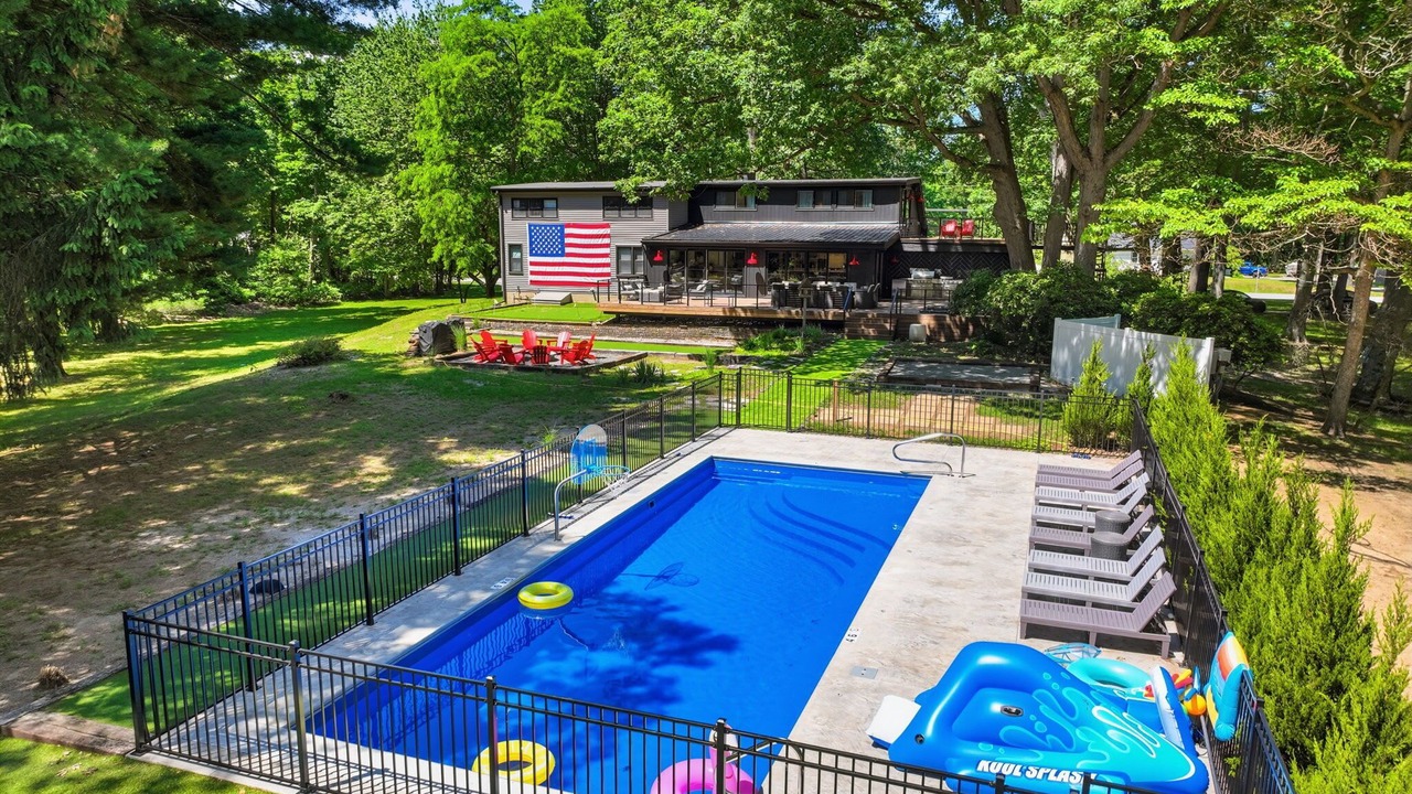 Photo of Outdoor in Michigan City