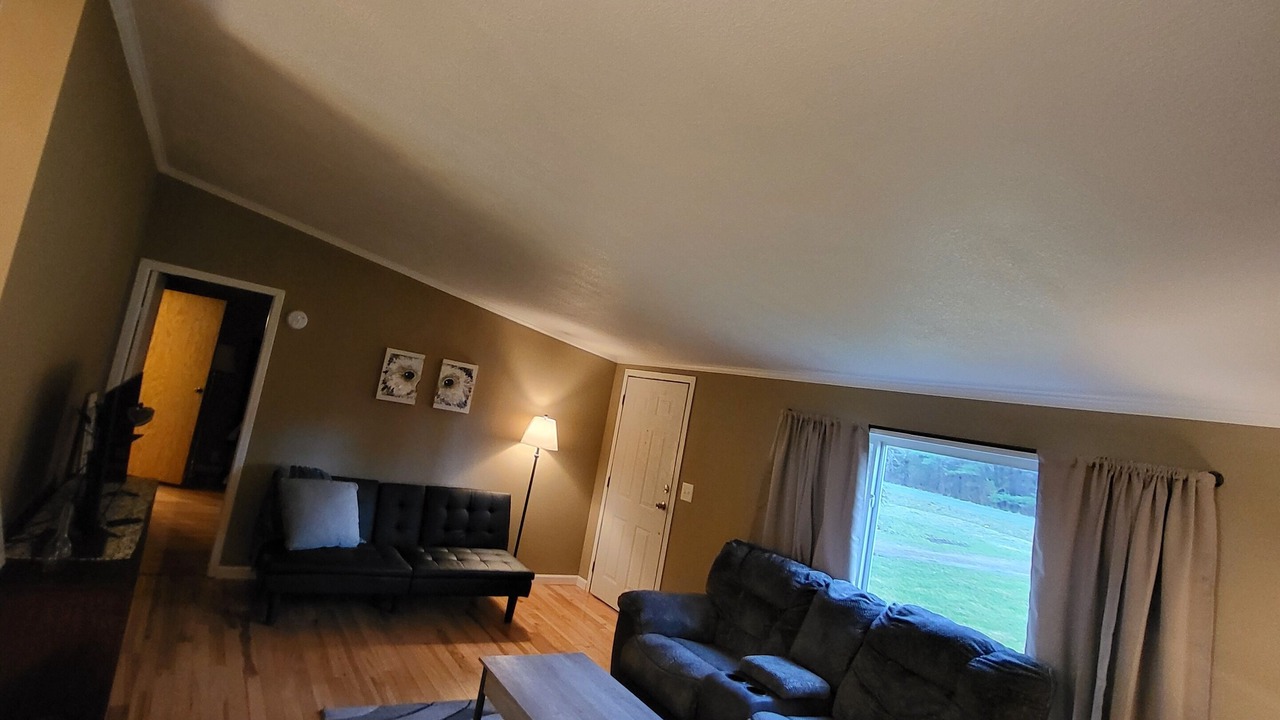 Photo of Livingroom in Midland