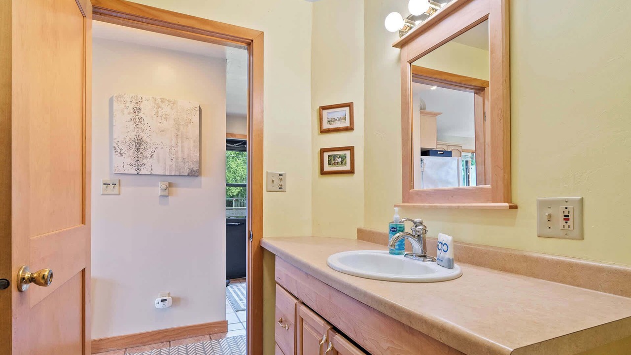 Photo of Bathroom in Baileys Harbor