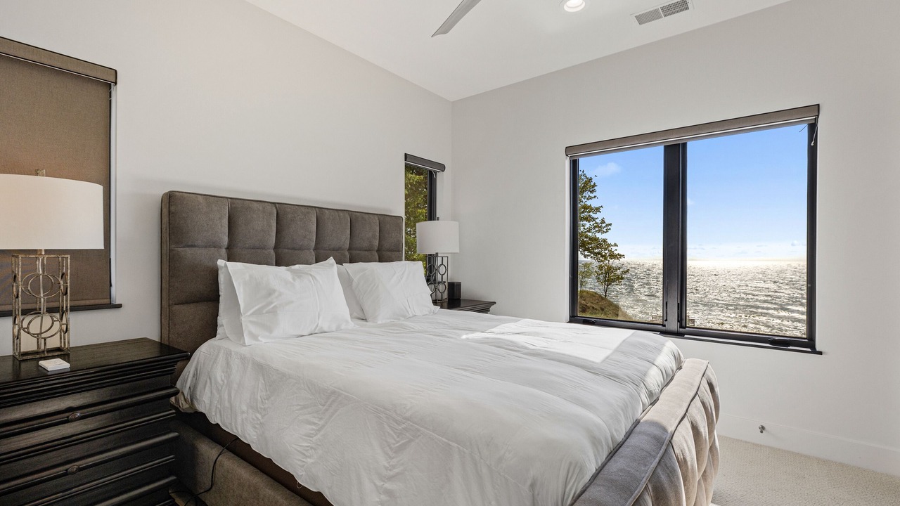 Photo of Bedroom in South Haven