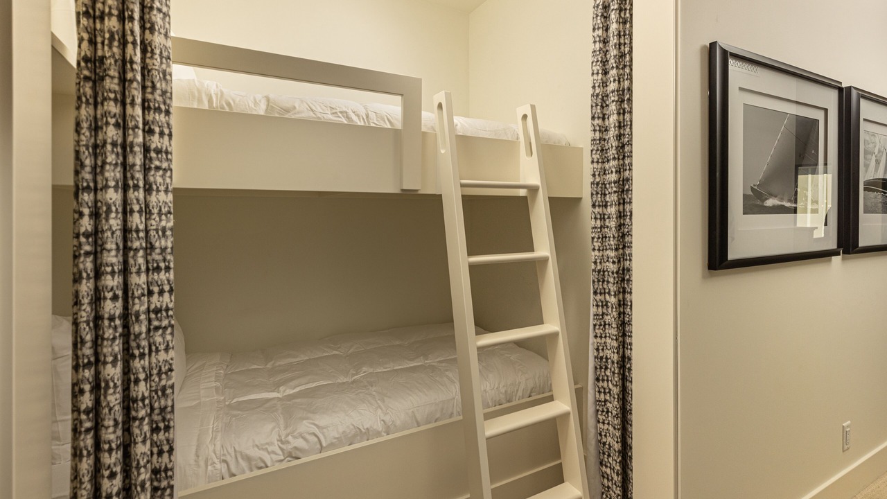 Photo of Bedroom in South Haven