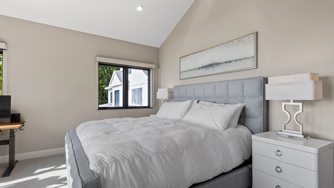 Photo of Bedroom in South Haven
