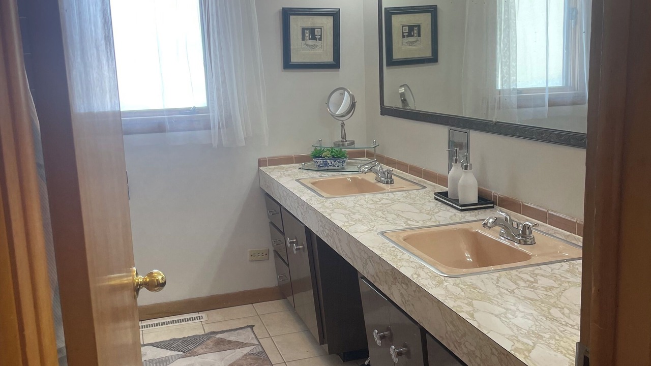 Photo of Bathroom in Munster