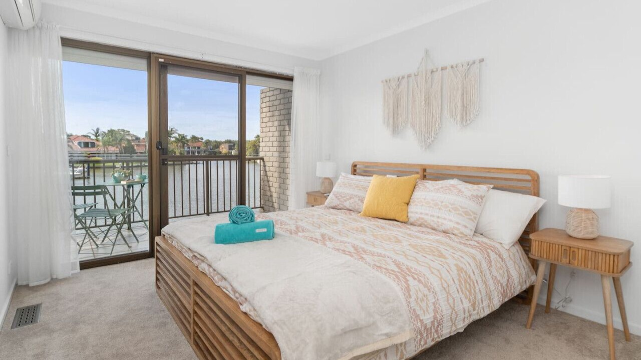Photo of Patio Balcony in Patterson Lakes