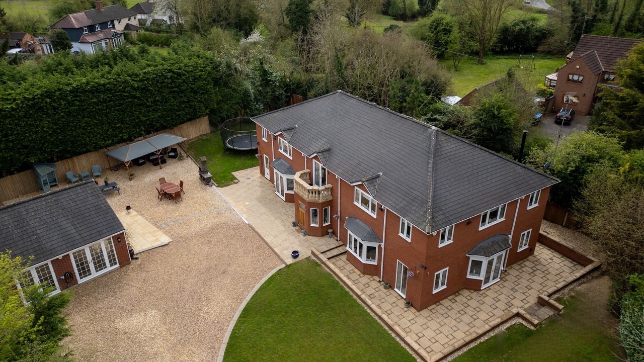 Photo of Outdoor in Wixford