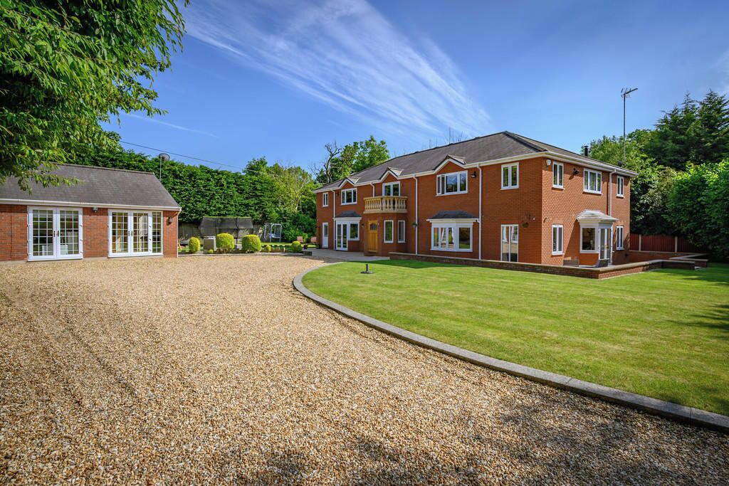 Photo of Outdoor in Wixford