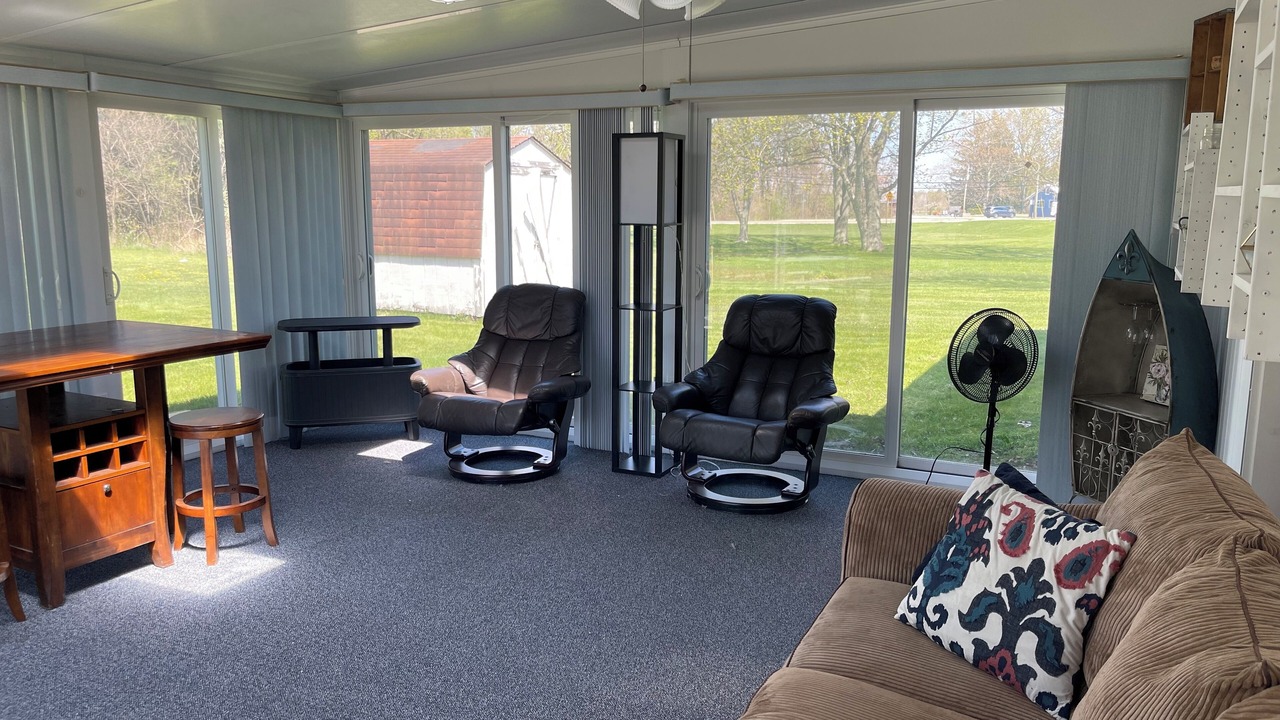 Photo of Livingroom in South Haven