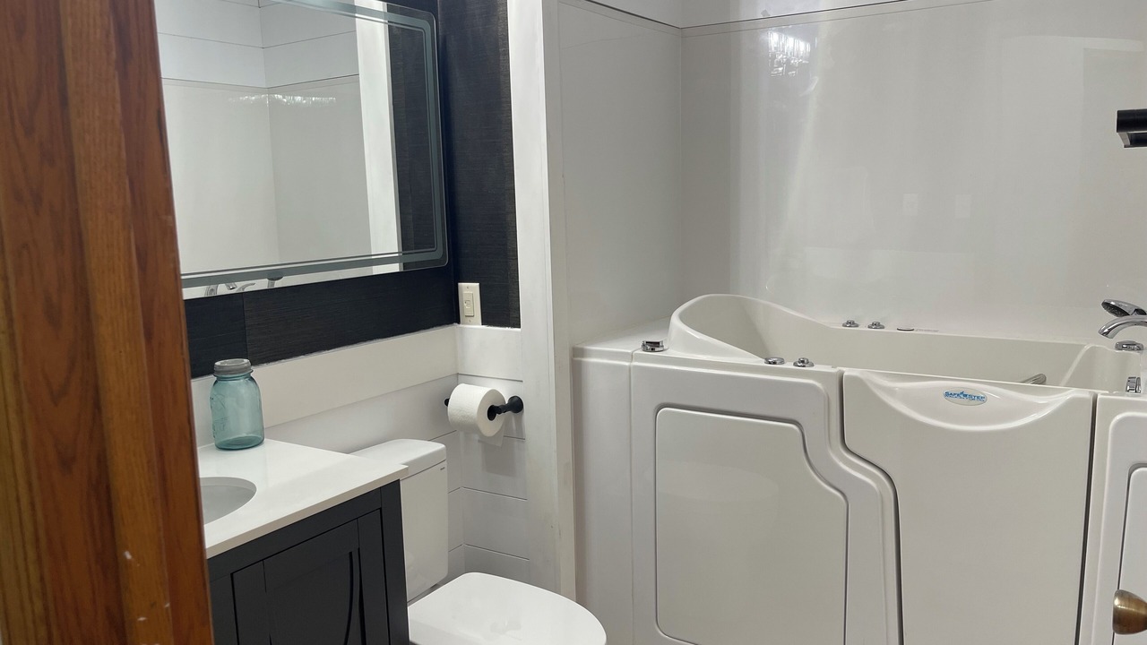 Photo of Bathroom in South Haven
