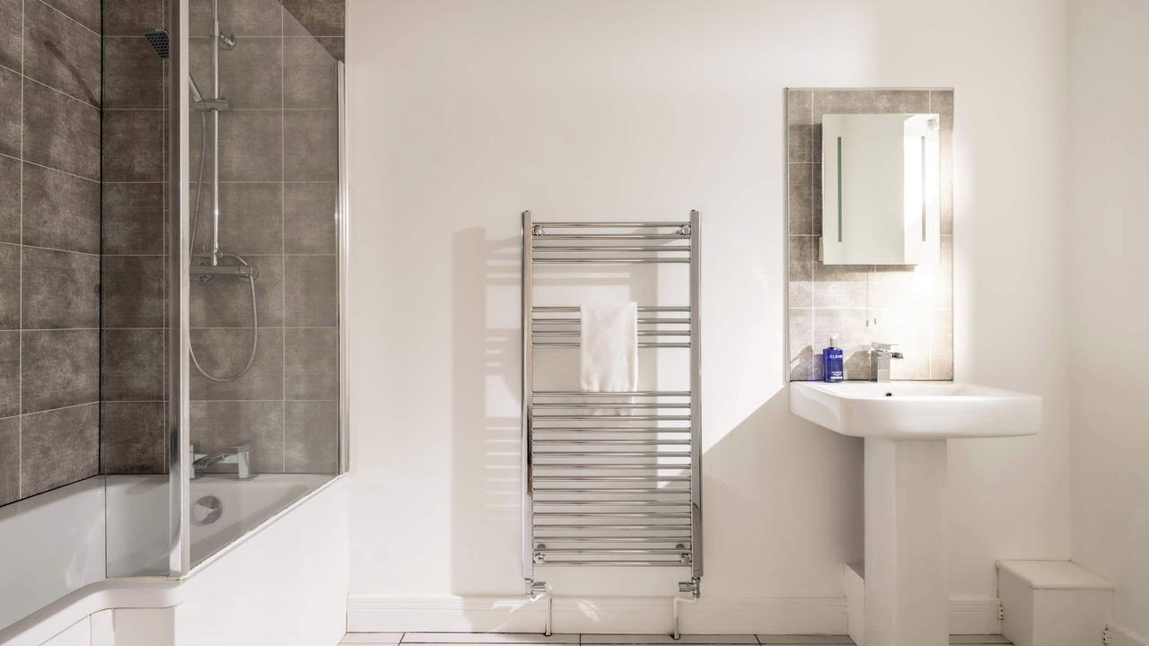 Photo of Bathroom in Ampney Crucis