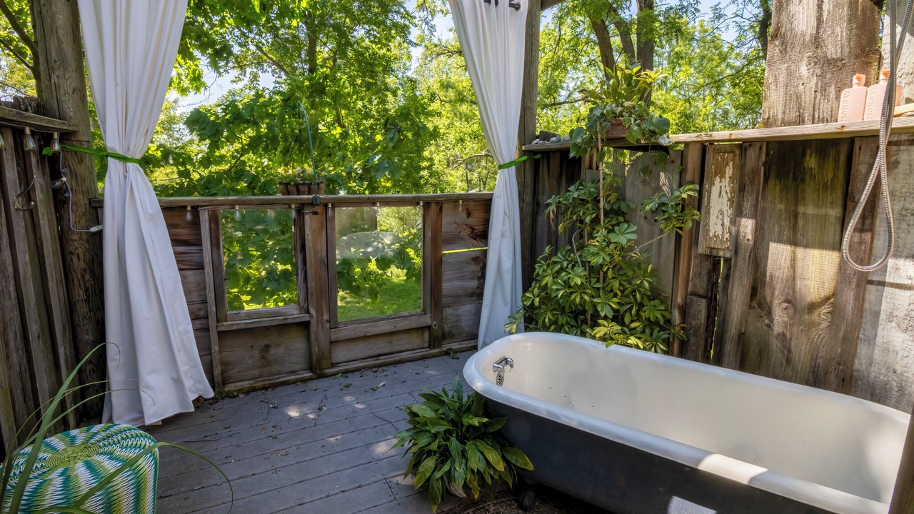 Photo of Outdoor in Tryon Farm