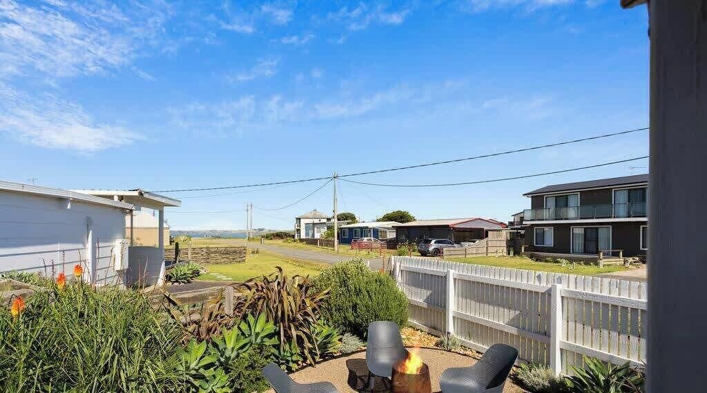 Photo of Patio Balcony in Sunderland Bay