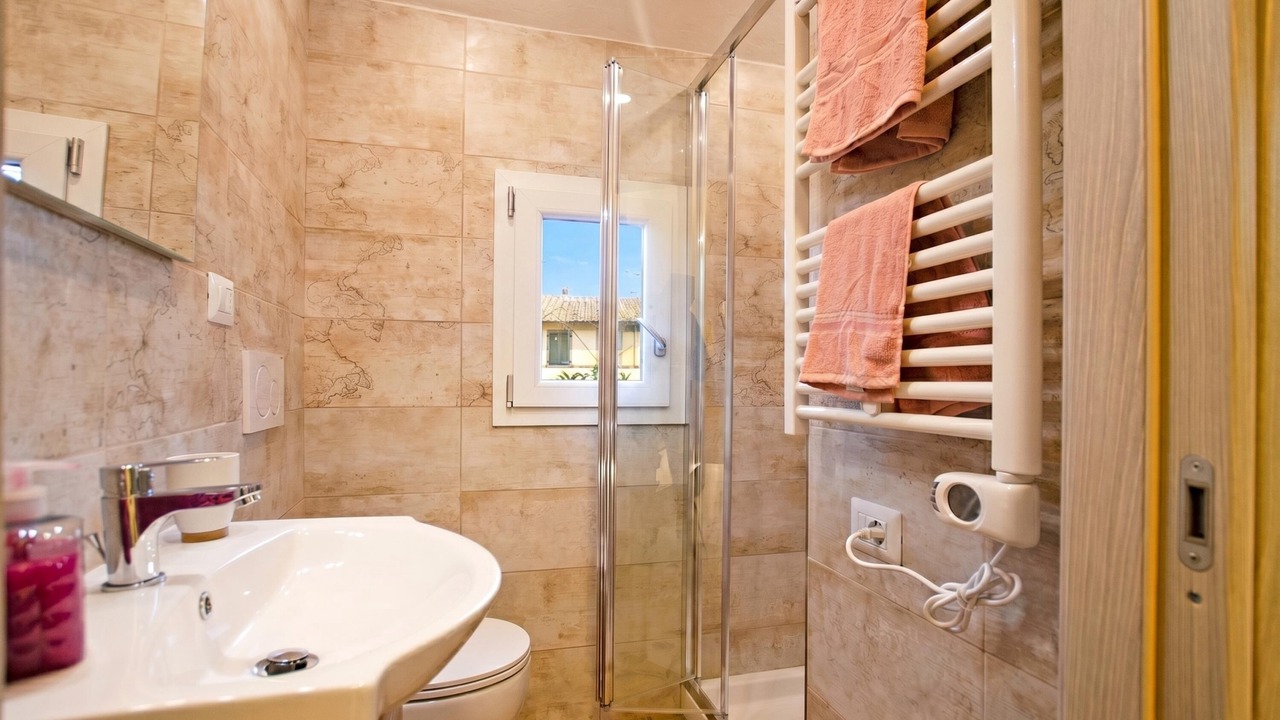 Photo of Bathroom in Peretola