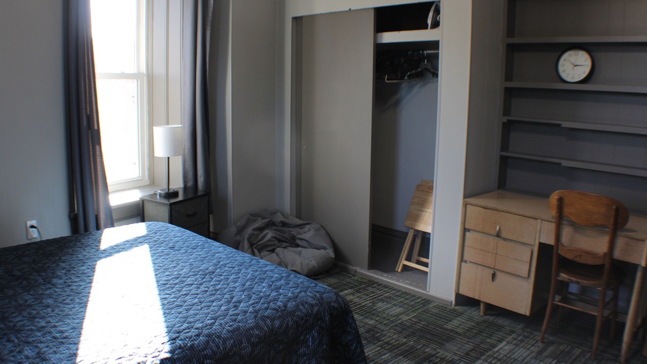 Photo of Bedroom in South Range