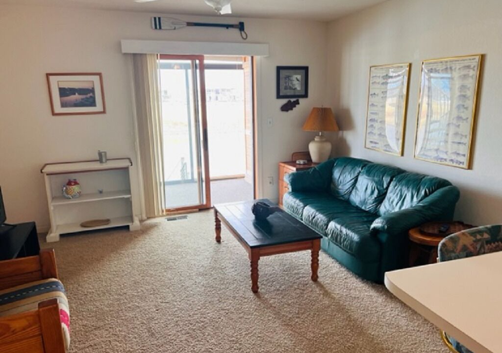 Photo of Bedroom in Oak Harbor