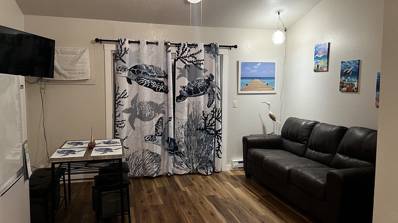 Photo of Livingroom in Oak Harbor