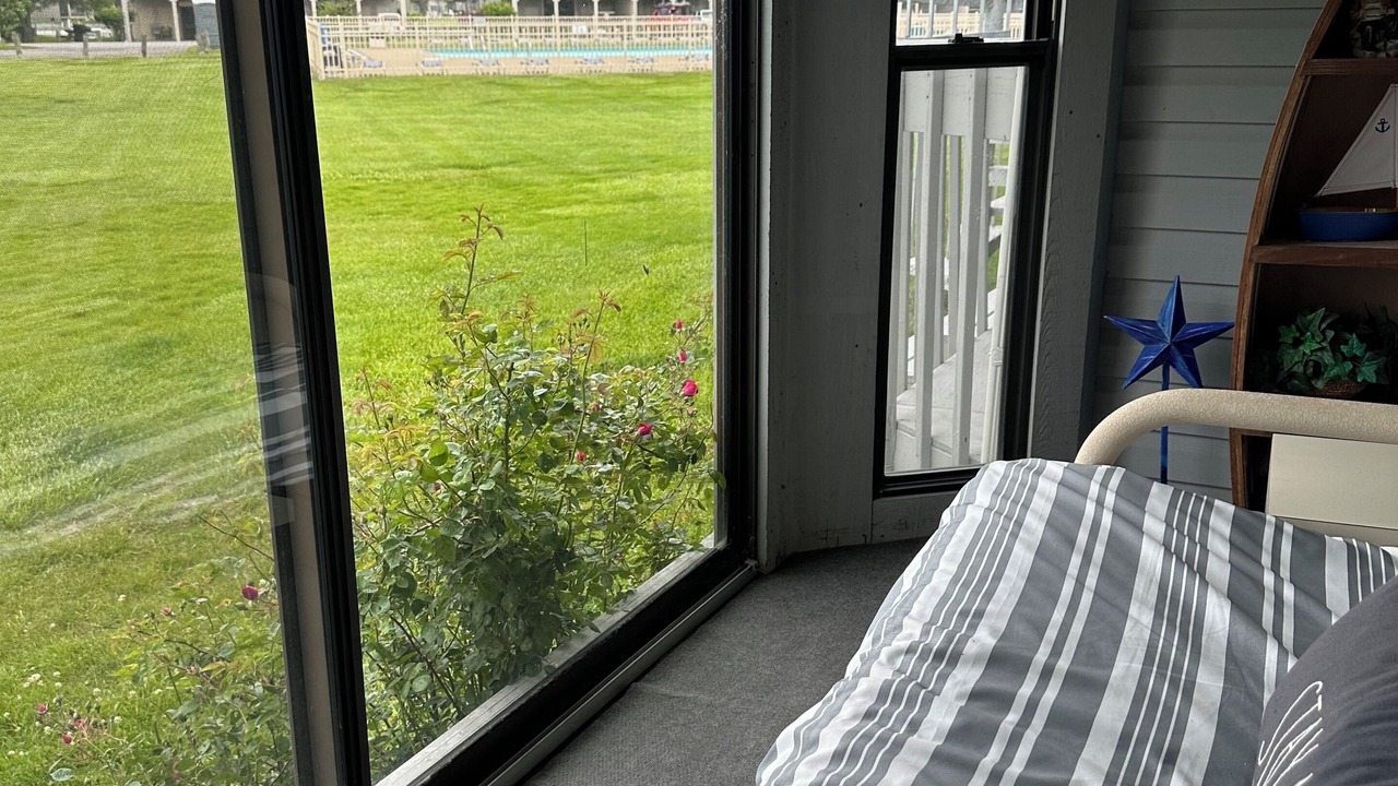 Photo of Bedroom in Oak Harbor