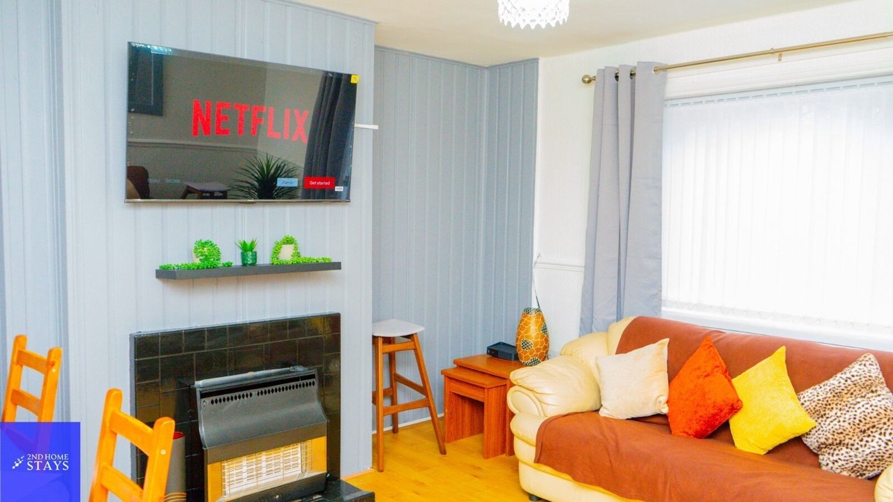 Photo of Livingroom in Cradley
