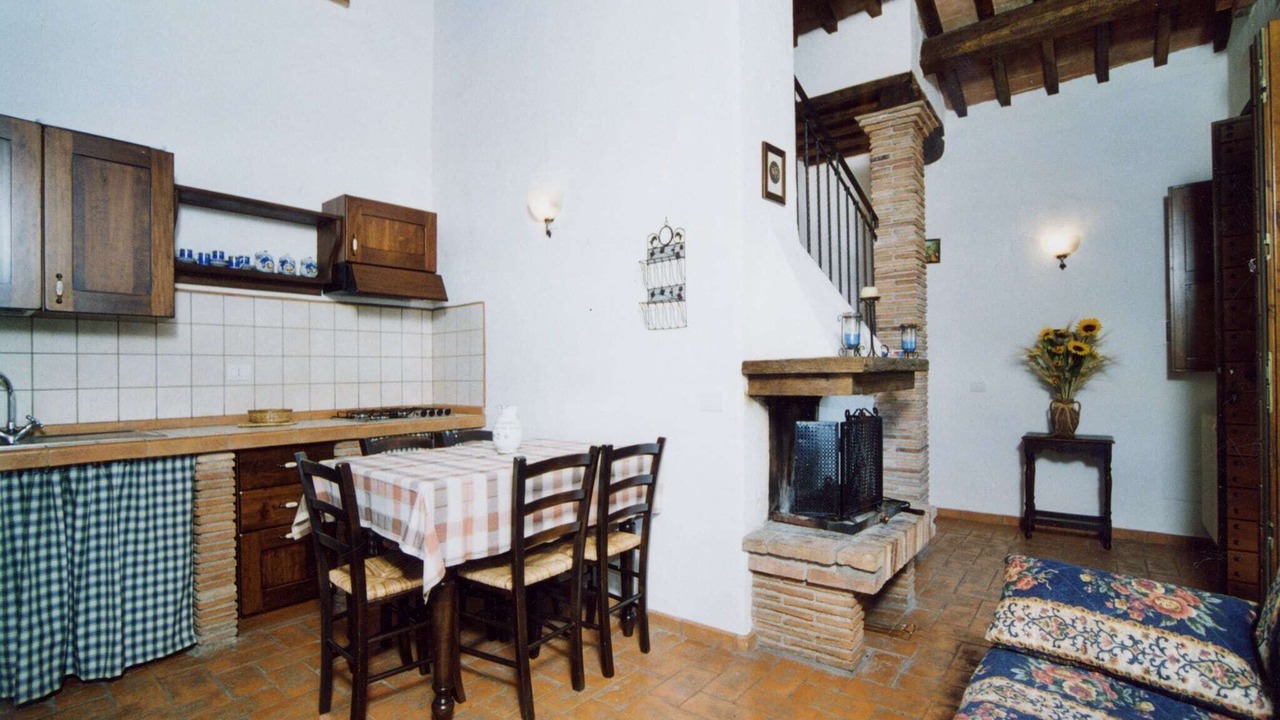 Photo of Others in Proceno