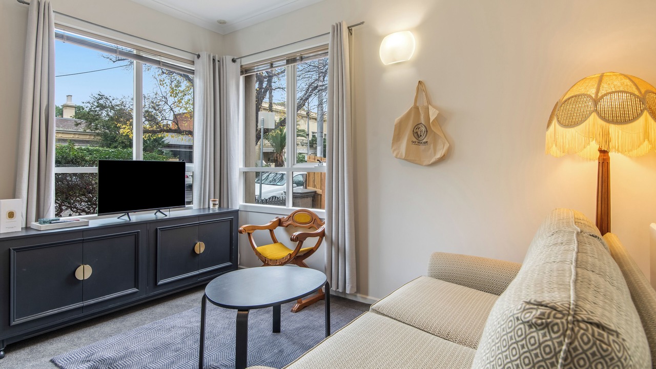 Photo of Livingroom in East Melbourne