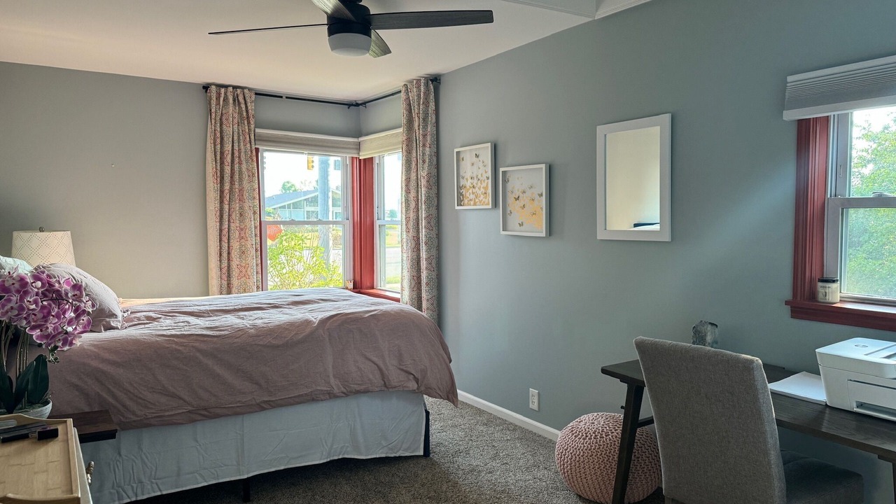 Photo of Bedroom in Howell