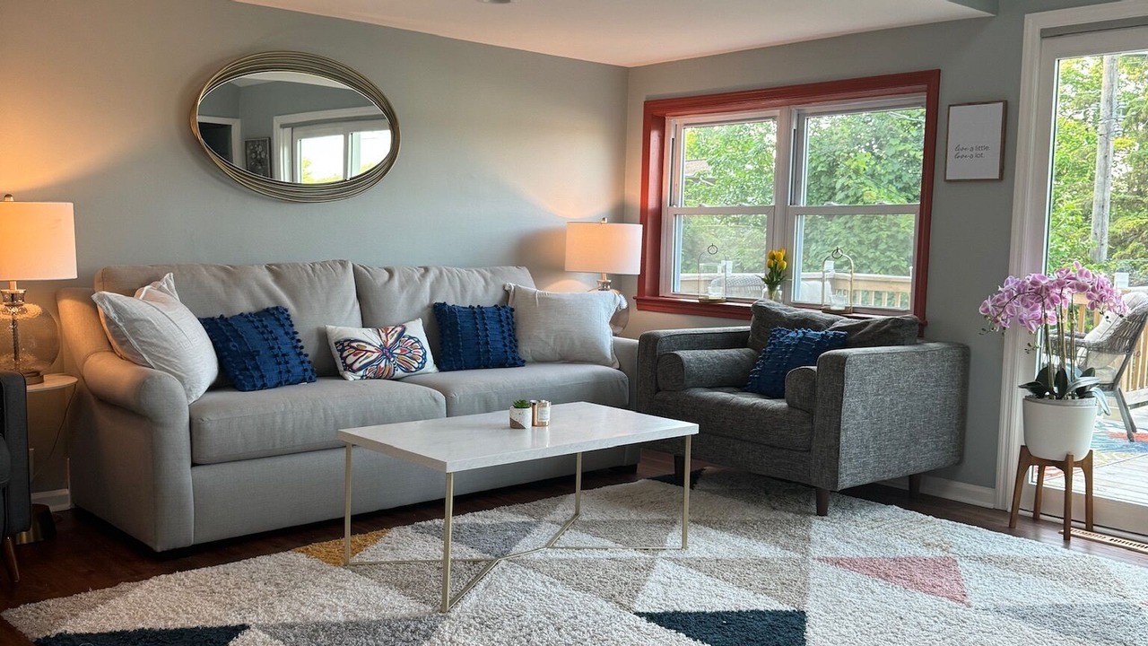 Photo of Livingroom in Howell