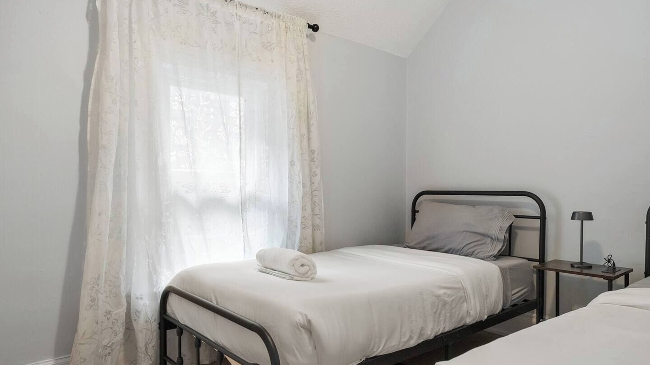 Photo of Bedroom in Bankview